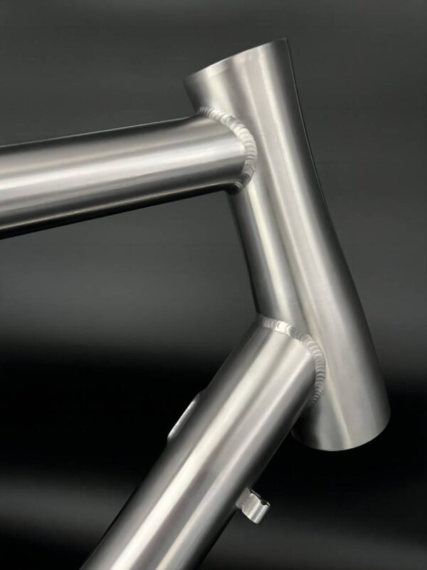 titanium head tube
